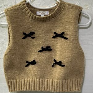 Tahari Baby 12 Months Embellished Tan Knit Sweater Vest with Black Velvety Bows